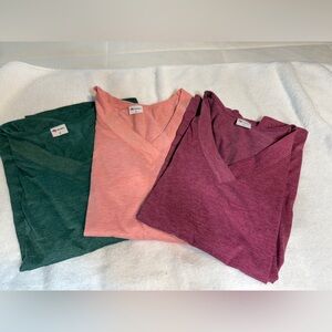 Wiholl women’s 3/4 length shirt set of 3. Used. Soft and comfortable size small
